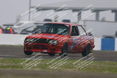 media/Jan-18-2026-CalClub SCCA (Sun) [[8bc6468723]]/Group 3 Race/Turn 1/